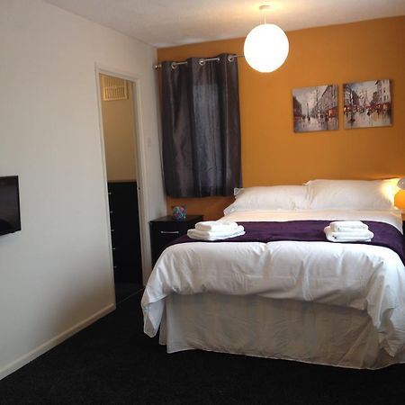 Armitage Way Holiday Apartment - Perfect To Self Isolate كامبريدج المظهر الخارجي الصورة